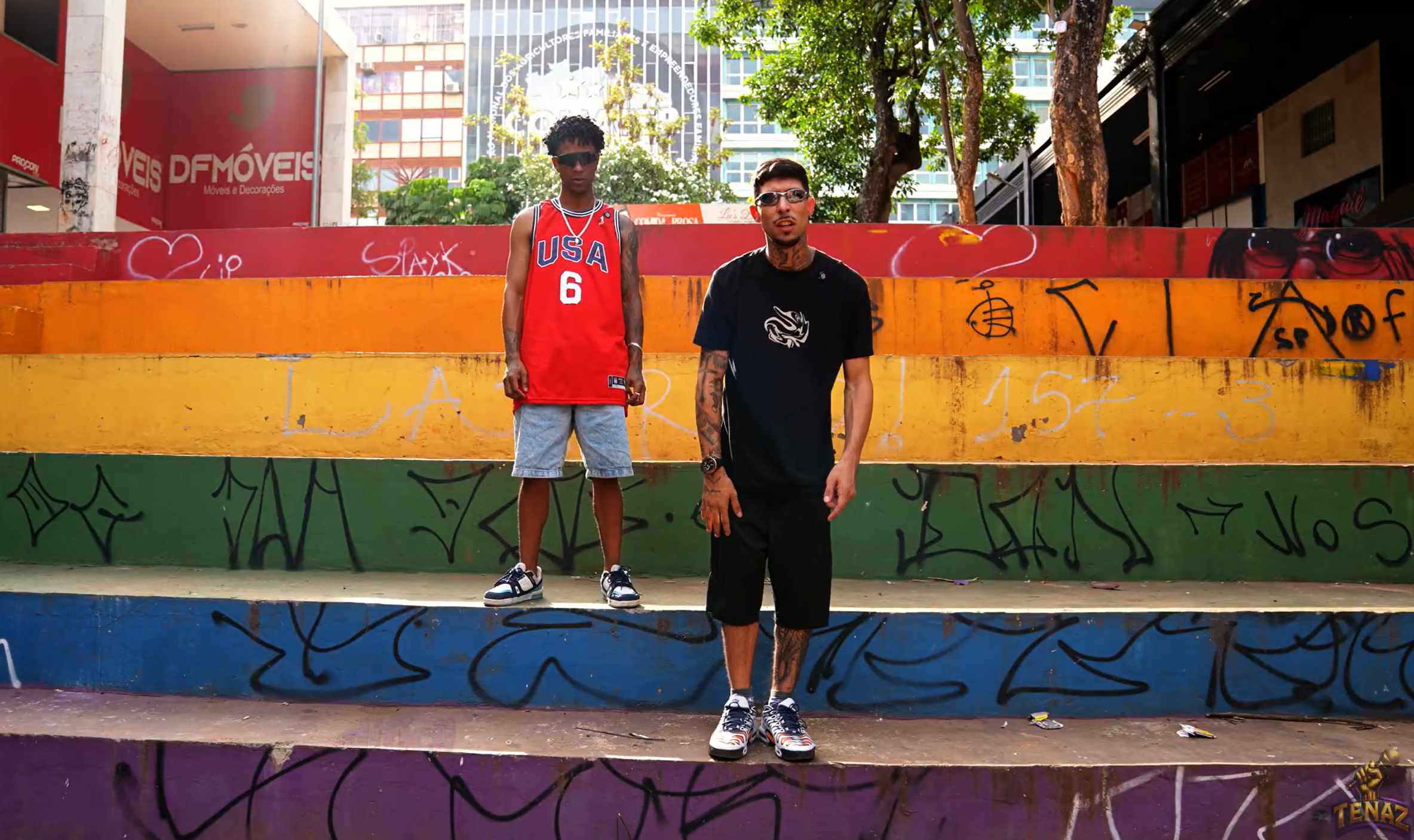 Capa do vídeo Tenaz